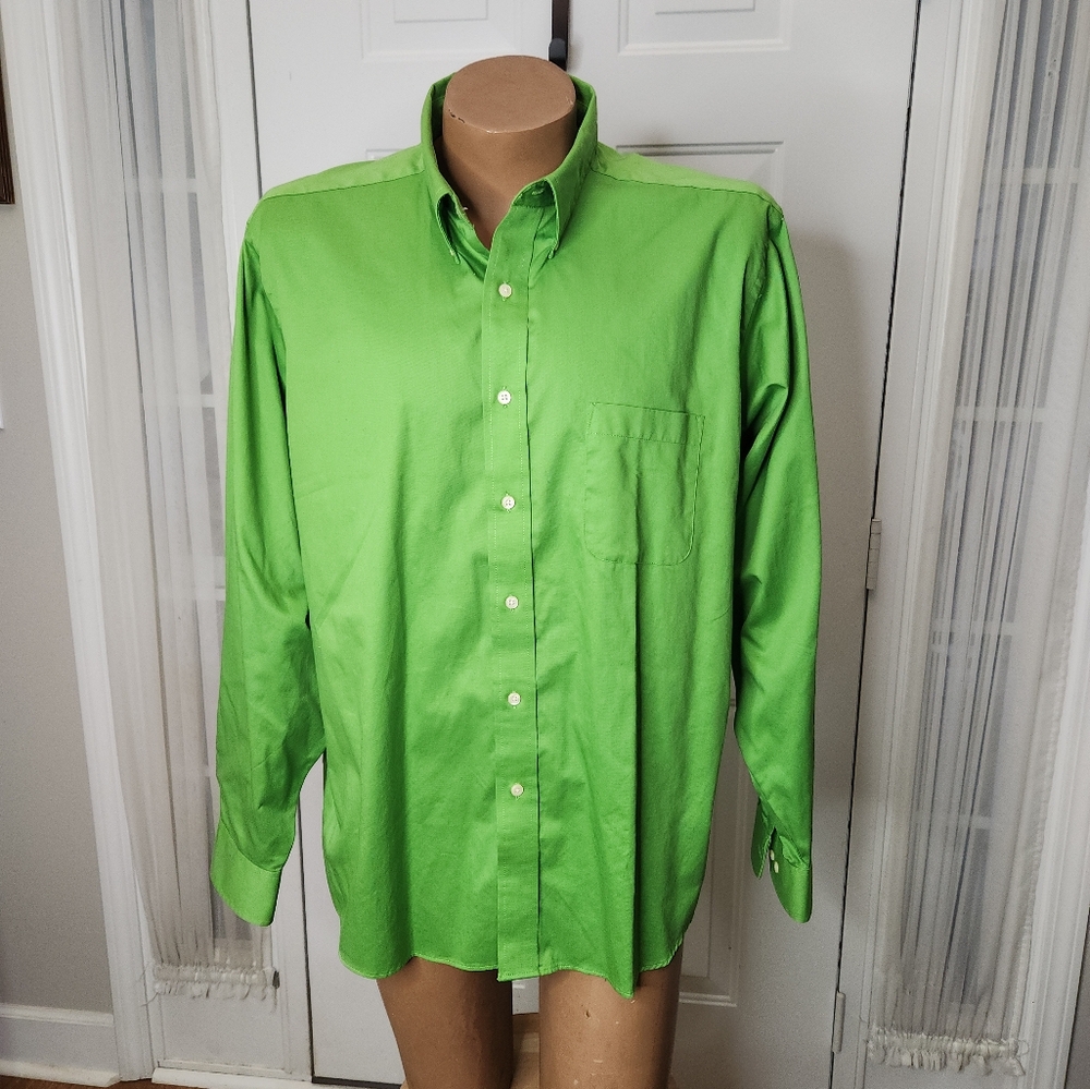 IZOD Green Twill Wrinkle Free Long Sleeve Button Down Shirt  Size 16.5‎  36/37